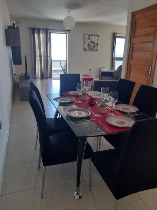 Lovely Two Bedroom Apartment St. Paul's Bay Buitenkant foto
